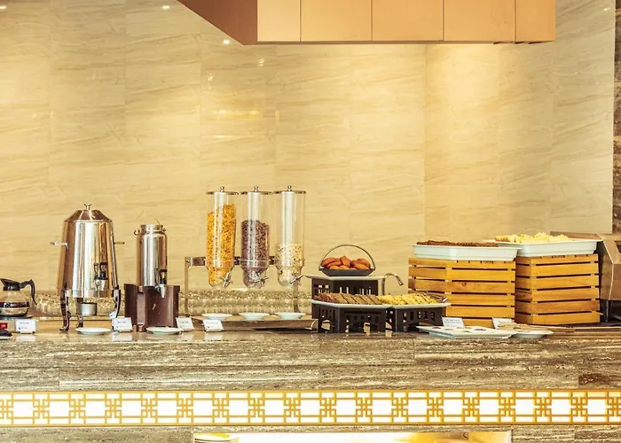 Ramada Encore By Wyndham Thamel Hotel 4*