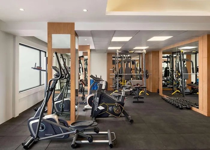 Hotel Ramada Encore By Wyndham Thamel