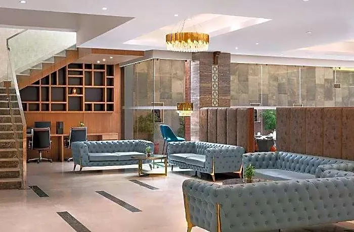 Hotel Ramada Encore By Wyndham Thamel