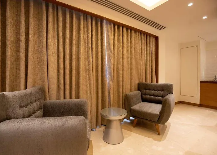 Hotel Ramada Encore By Wyndham Thamel